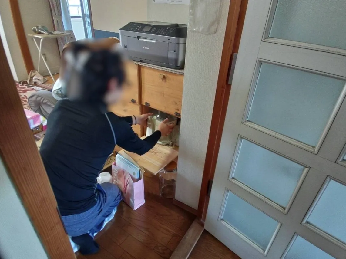 「マンションのお部屋にある家具や家電をすべて回収しました」作業写真